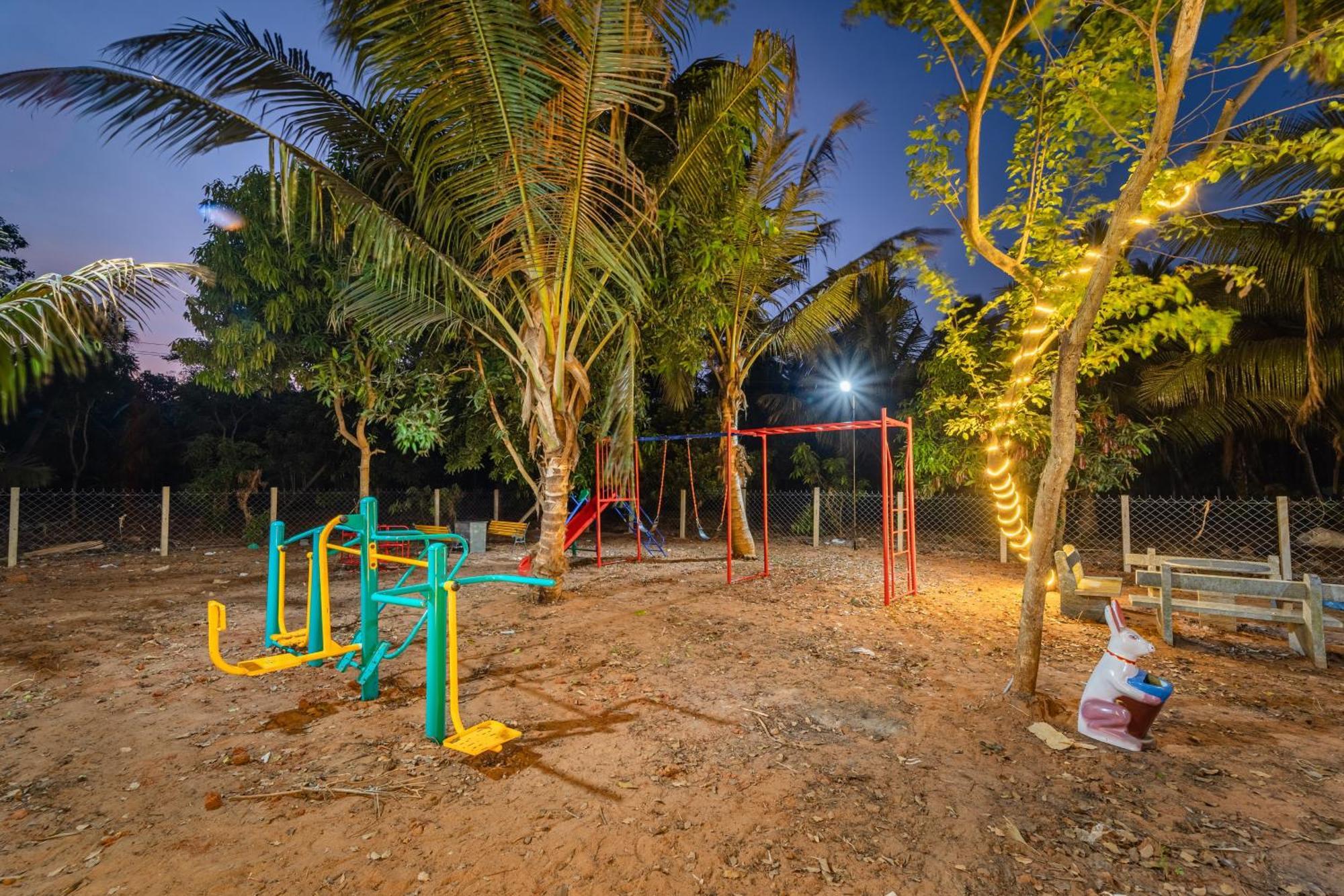 Teak Leaf Gateway Villa With Swimming Pool Indoor Games Kālapettai Εξωτερικό φωτογραφία