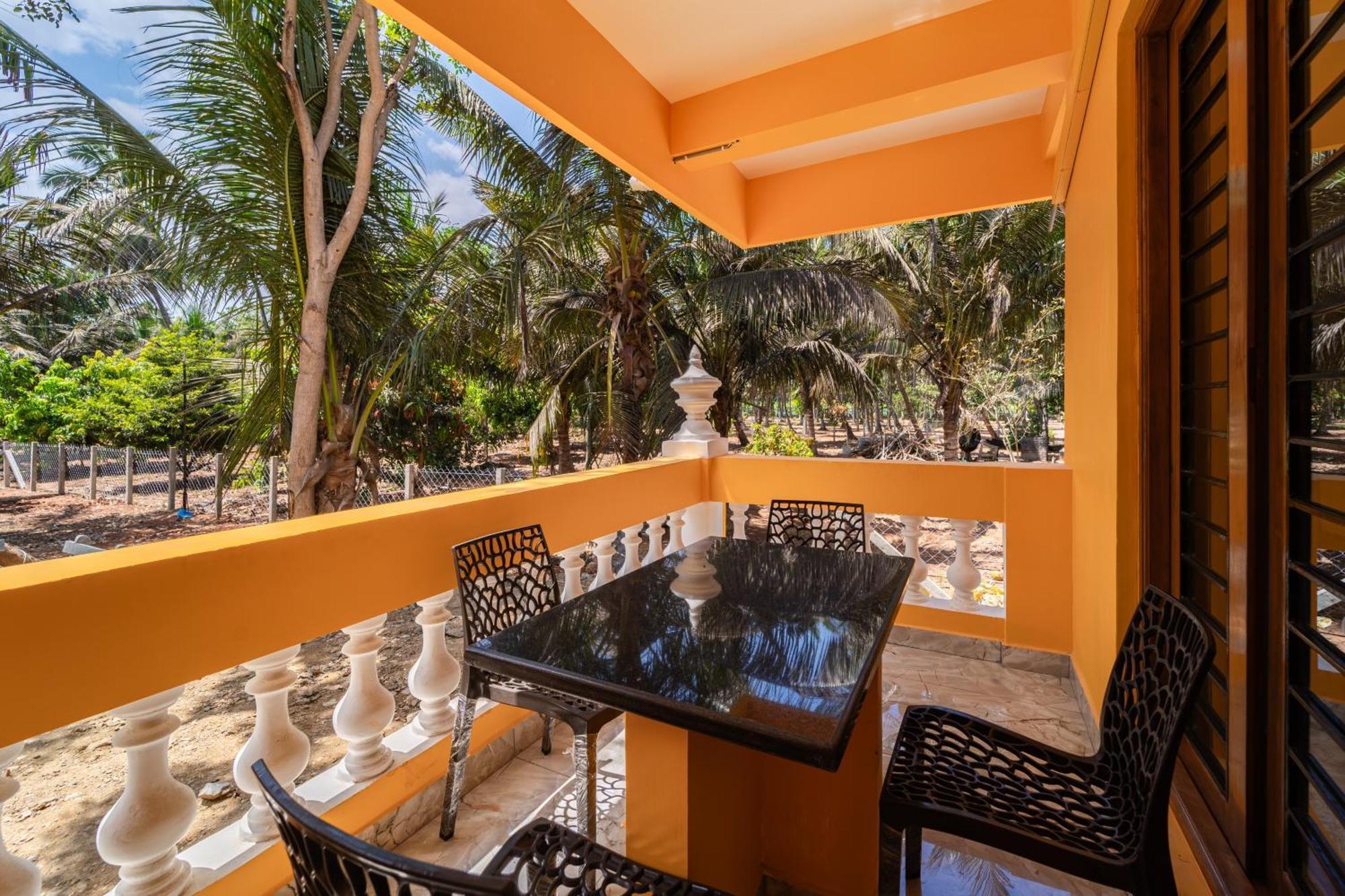 Teak Leaf Gateway Villa With Swimming Pool Indoor Games Kālapettai Εξωτερικό φωτογραφία