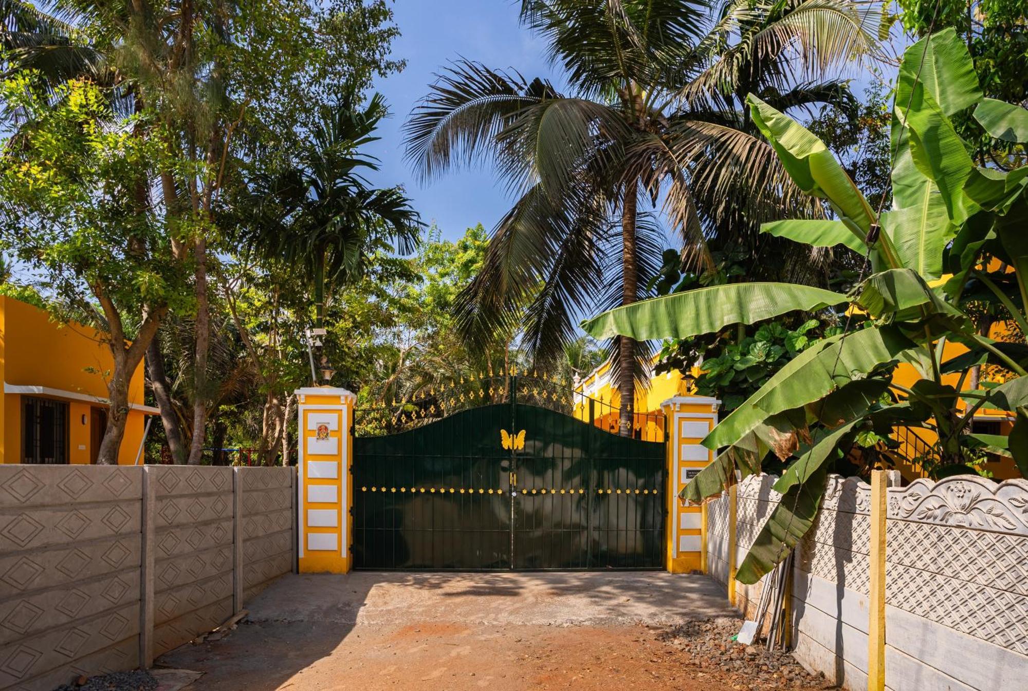 Teak Leaf Gateway Villa With Swimming Pool Indoor Games Kālapettai Εξωτερικό φωτογραφία