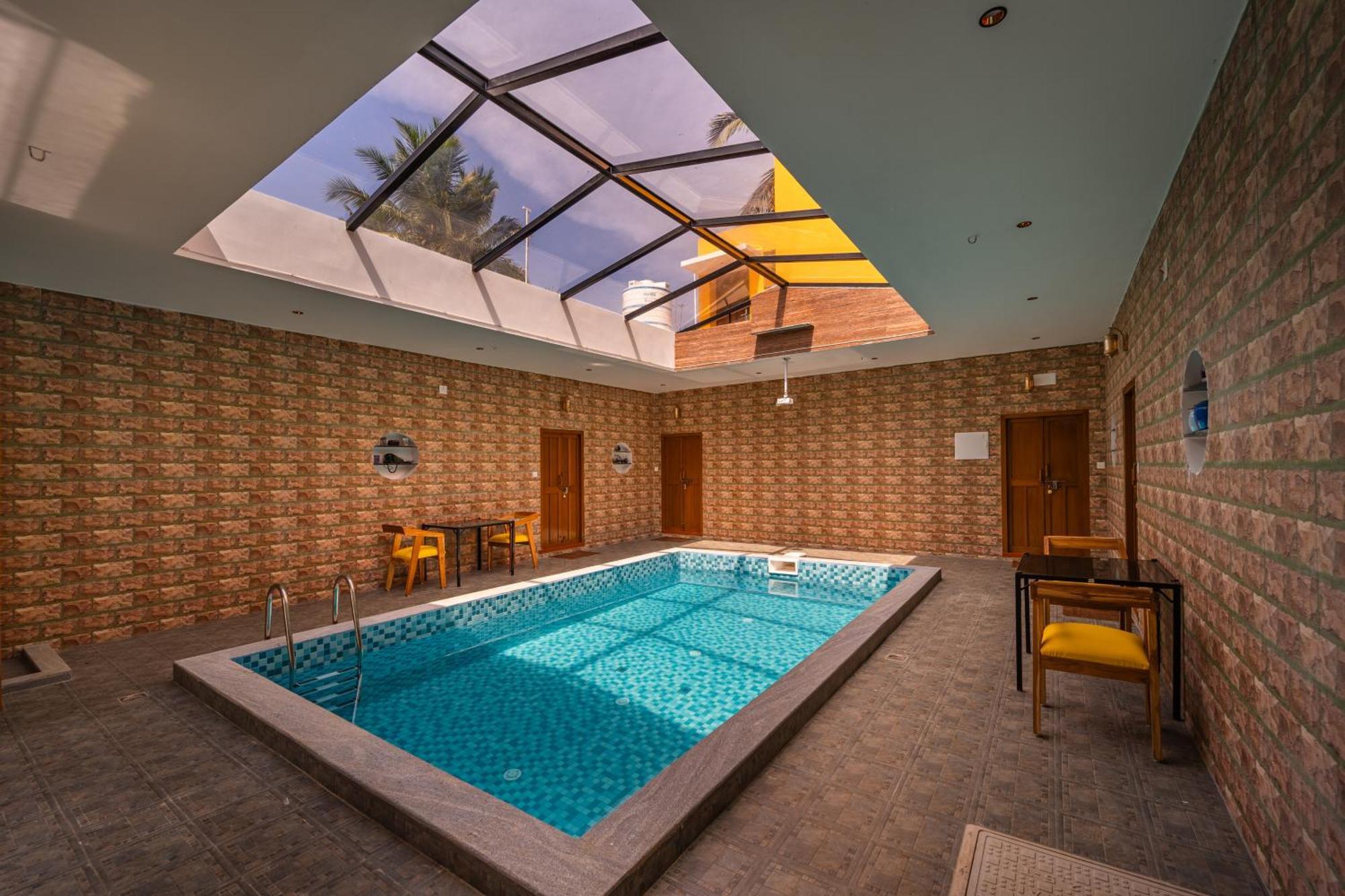 Teak Leaf Gateway Villa With Swimming Pool Indoor Games Kālapettai Εξωτερικό φωτογραφία