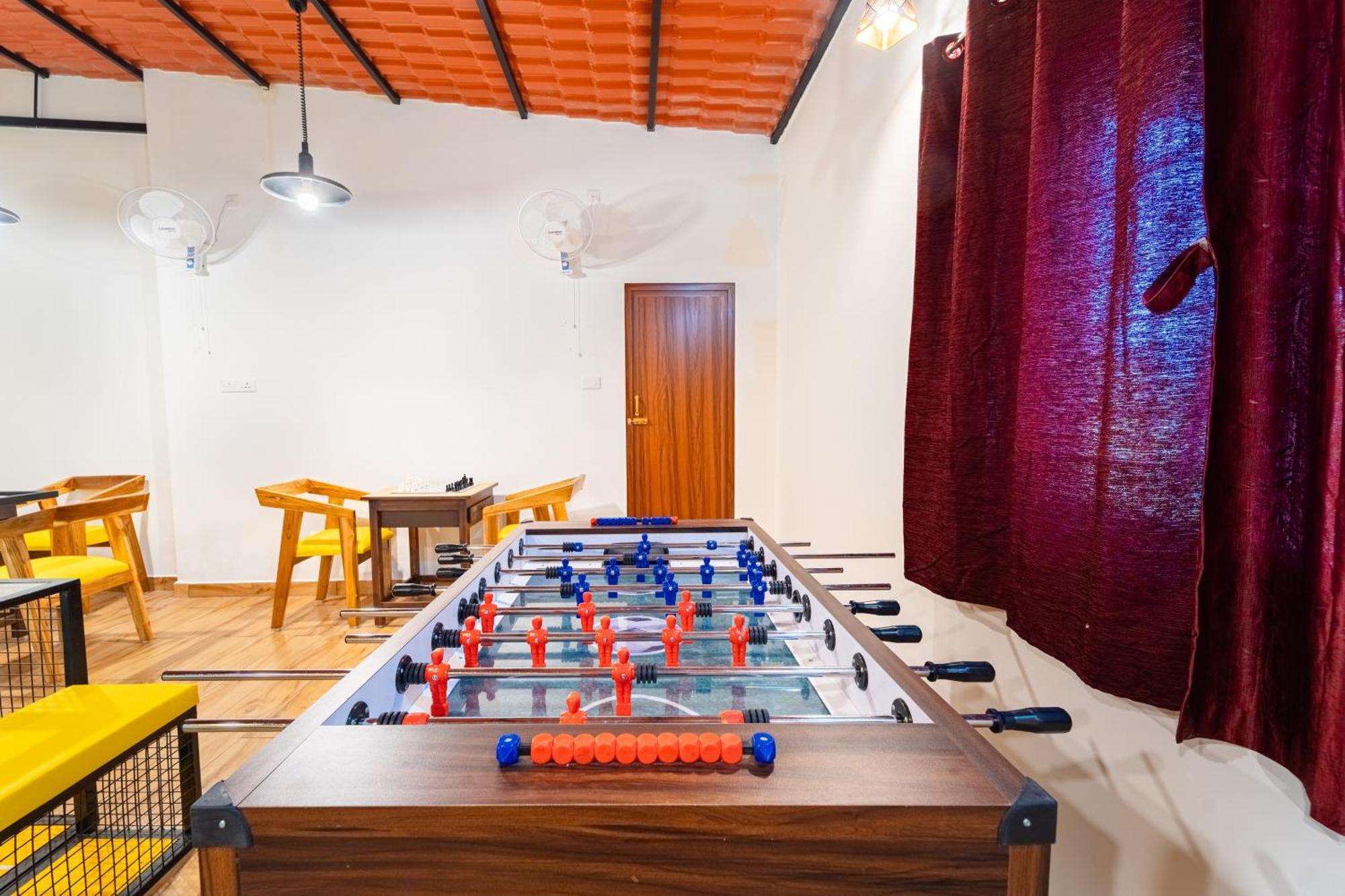 Teak Leaf Gateway Villa With Swimming Pool Indoor Games Kālapettai Εξωτερικό φωτογραφία